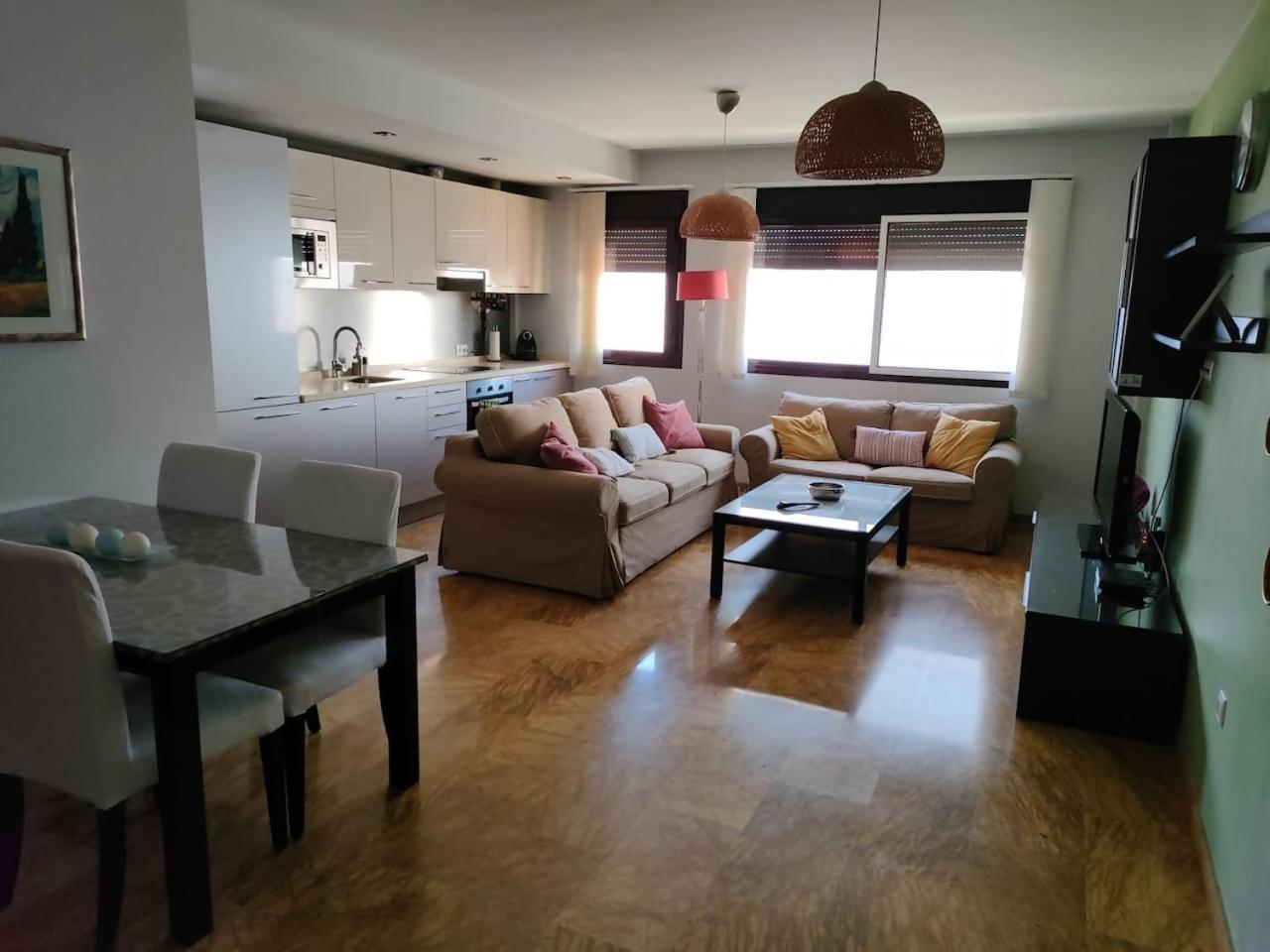 Apartment 601 Moderno Y Amplio En Valdeolleros